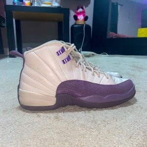 Air Jordan retro 12 (GS) “Pro Purple” size 7Y